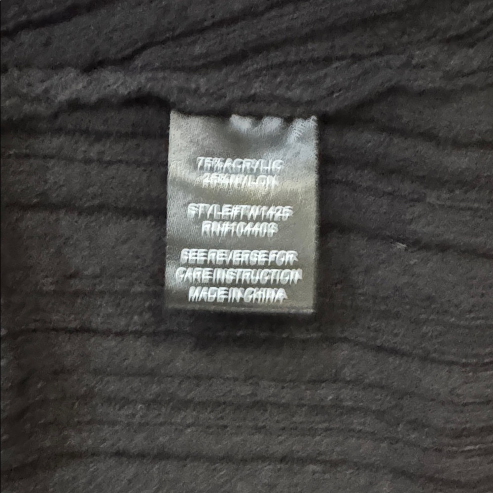 Black Ribbed Button-Up Cardigan - Picture 5 of 8